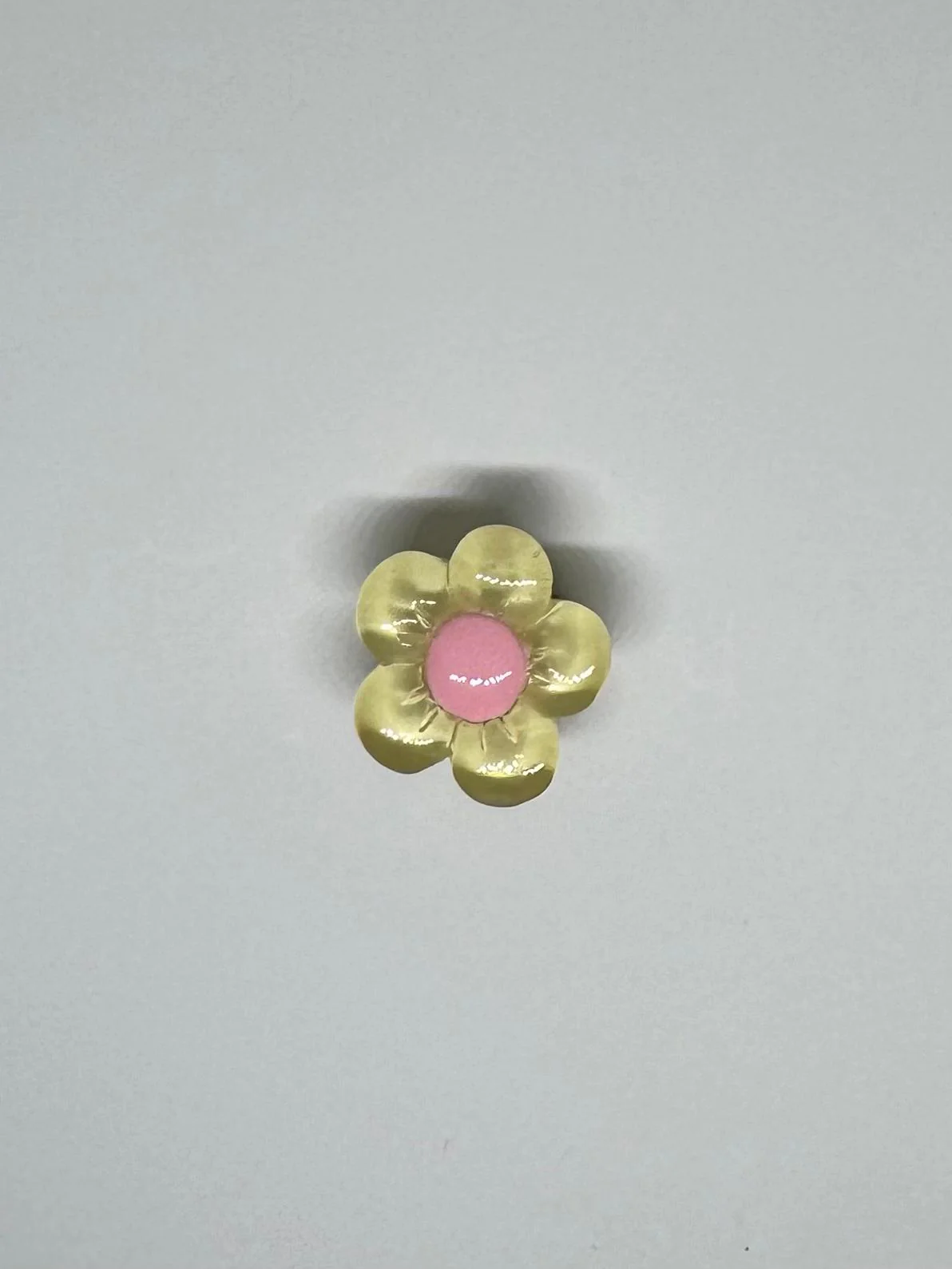 Clear Flower Charms - Image 3
