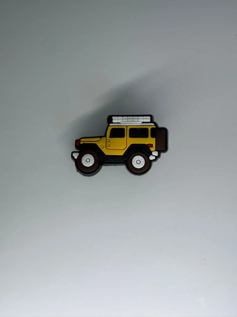 Yellow Landcruiser 4x4 Charm
