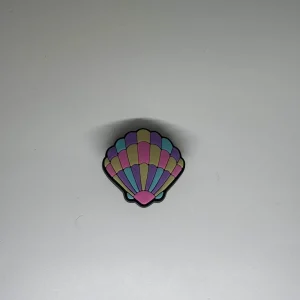 Pretty Shell Charm